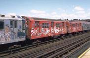Graffiti 1971 de Phase 2 en vagon metro, estilo Old School